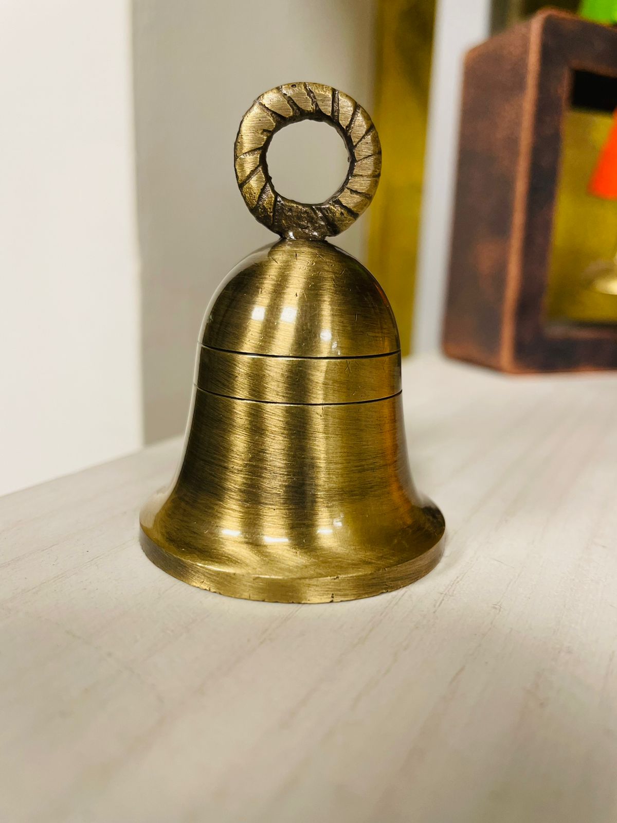 Mannar Craft Store  Brass Bell Dome Door Small with Matt Diamond Cut  Finish-32mm
