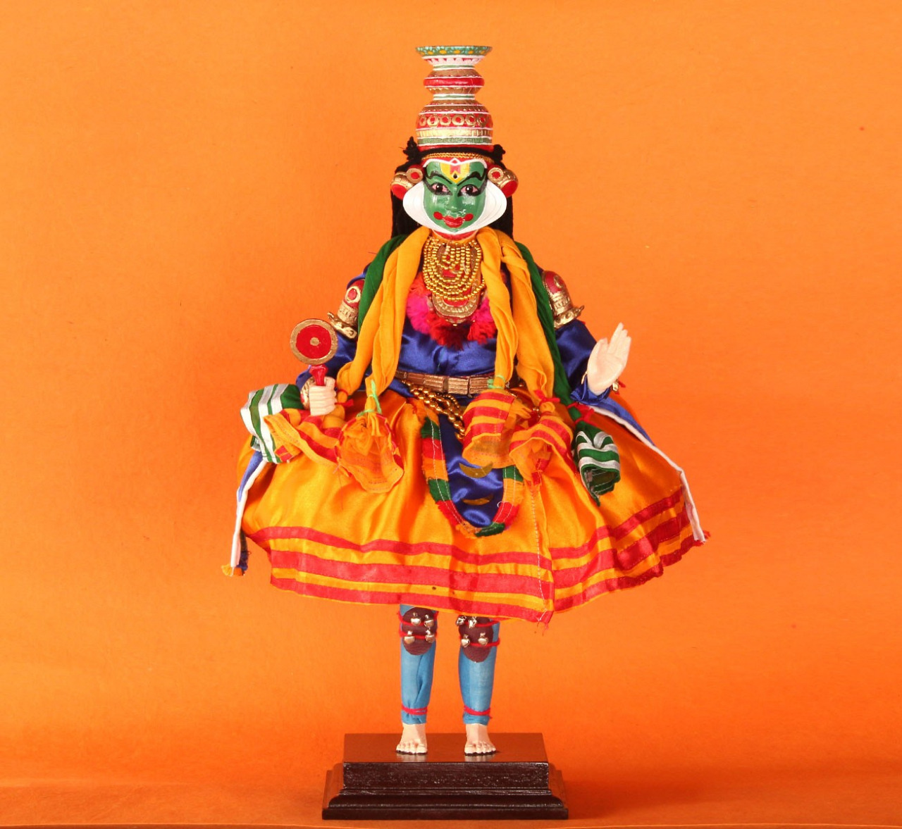 mannar-craft-store-kerala-kathakali-model-special-pacha-vesham-6-feet